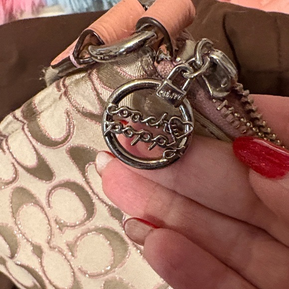 Coach Poppy Crossbody Bag - Pink and Cream - Picture 3 of 6